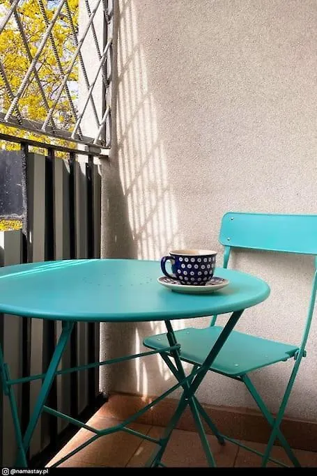 Apartment Spacious Retro Flat Close To National Stadium Warsaw
