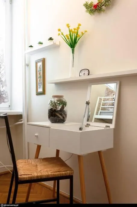 Spacious Retro Flat Close To National Stadium Warsaw Apartment