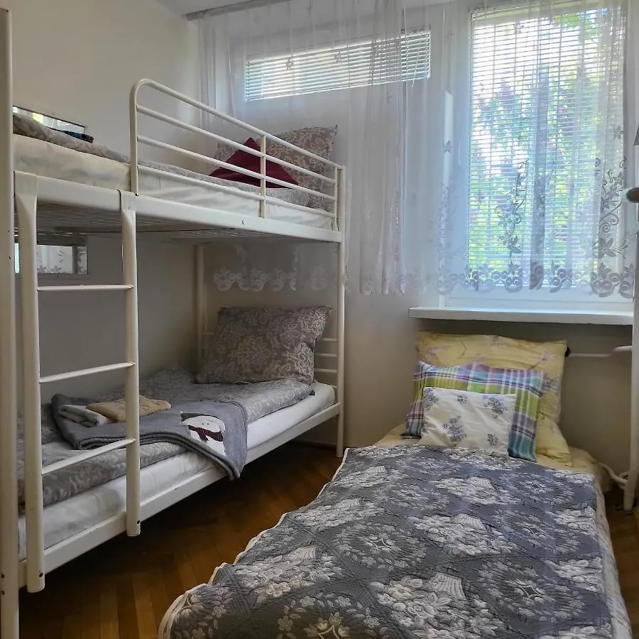 Apartment Spacious Retro Flat Close To National Stadium Warsaw